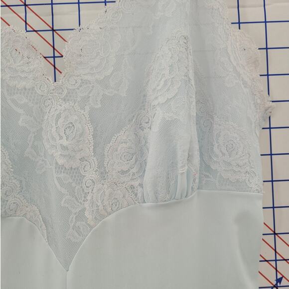 Vintage Powder Blue Satin Pleated Slip Dress Munsingwear Lace Trim Romance‎ - Picture 7 of 14